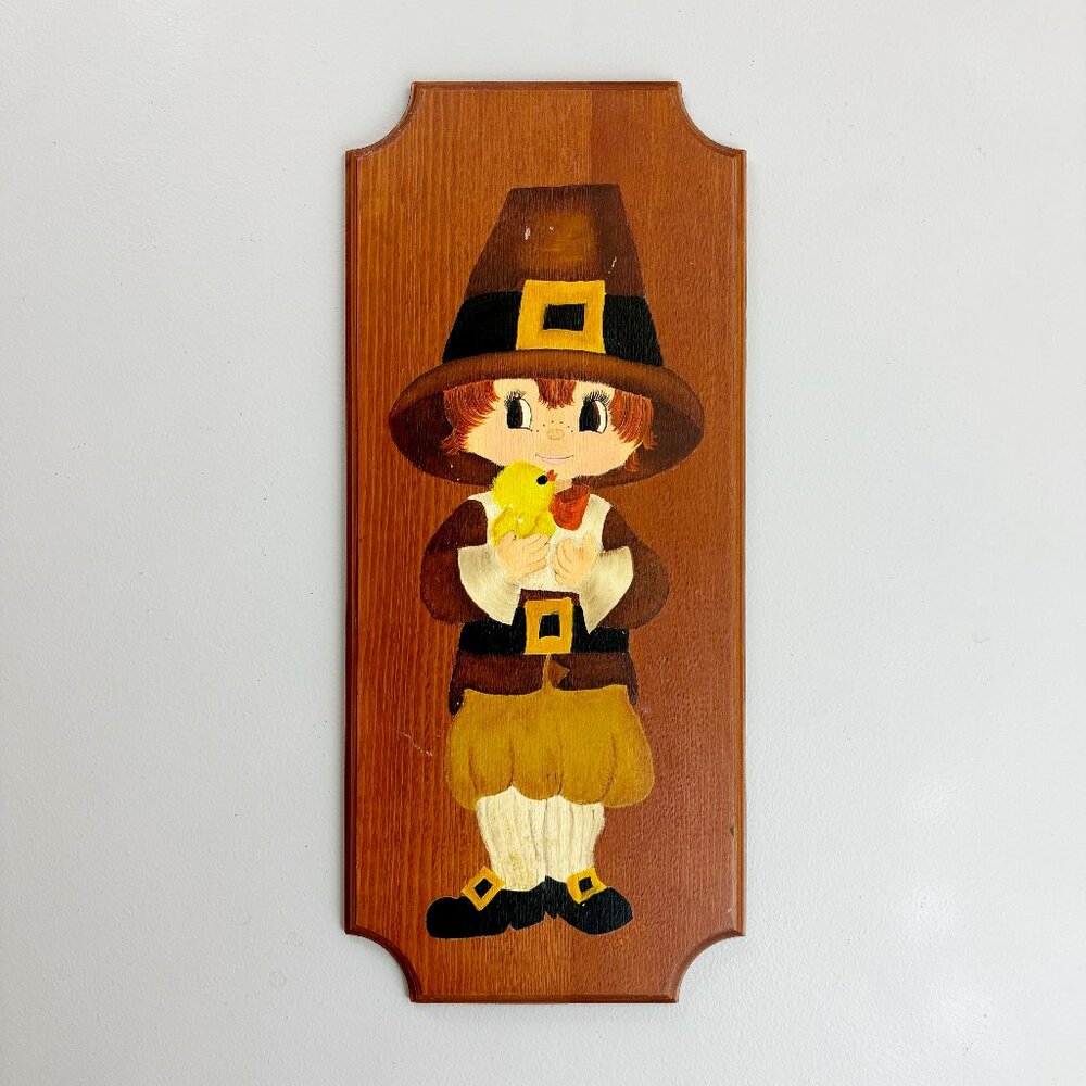 VINTAGE 1975 Hand Painted Thanksgiving Pilgrim Wood Wall Plaque 8 x 18 Folk Art